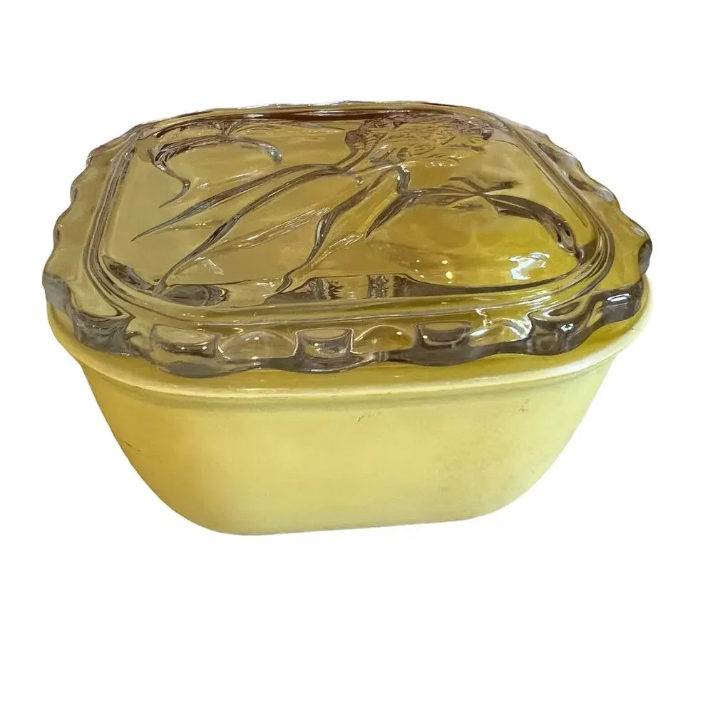 Vintage Jeanette vegetable scalloped glass container yellow